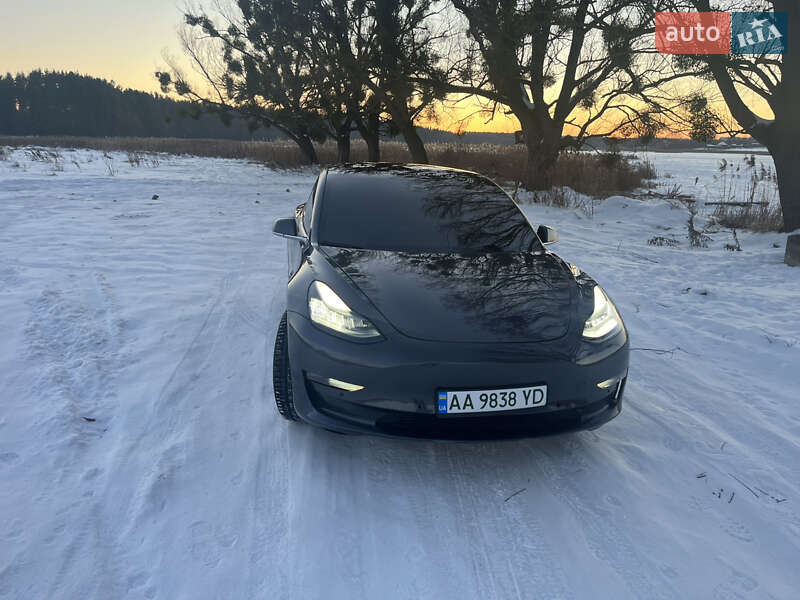 Седан Tesla Model 3 2020 в Радомышле фото 7 Седан Tesla Model 3 2020 в Радомышле