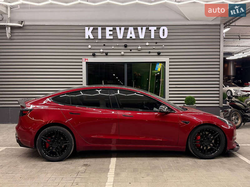 Седан Tesla Model 3 2019 в Києві фото 9 Седан Tesla Model 3 2019 в Києві