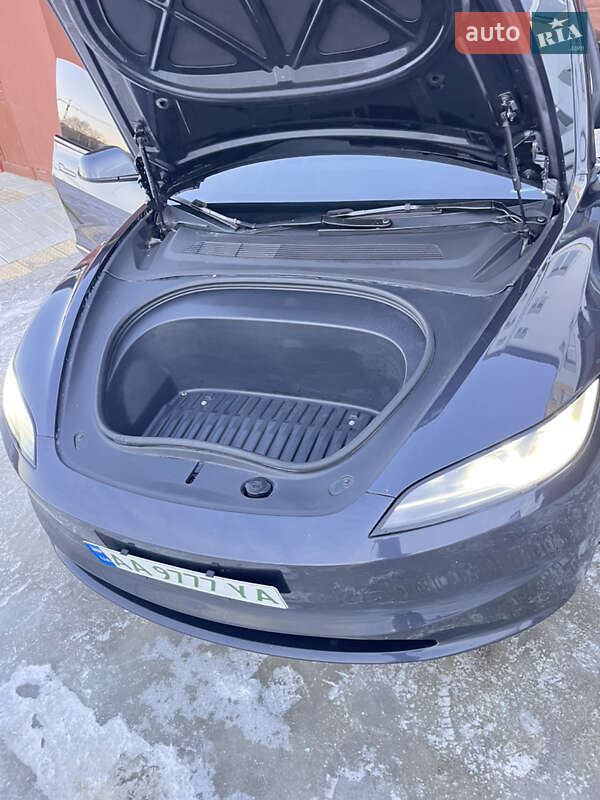 Седан Tesla Model 3 2024 в Львові фото 19 Седан Tesla Model 3 2024 в Львові