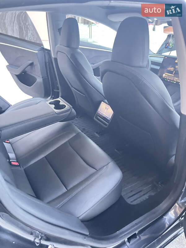 Седан Tesla Model 3 2024 в Львові фото 23 Седан Tesla Model 3 2024 в Львові