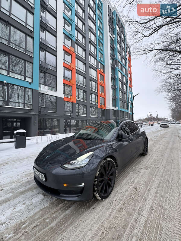 Седан Tesla Model 3 2019 в Чернігові фото 10 Седан Tesla Model 3 2019 в Чернігові