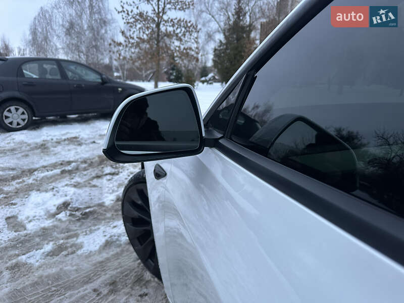 Седан Tesla Model 3 2021 в Чернигове фото 10 Седан Tesla Model 3 2021 в Чернигове