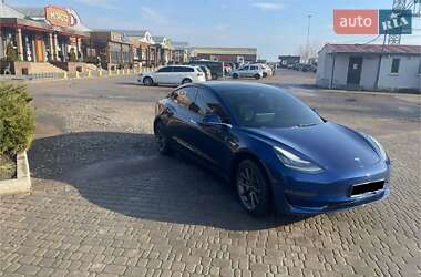 Седан Tesla Model 3 2019 в Одессе
