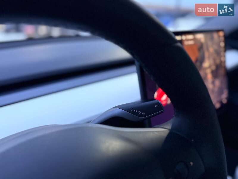 Седан Tesla Model 3 2020 в Львові фото 14 Седан Tesla Model 3 2020 в Львові