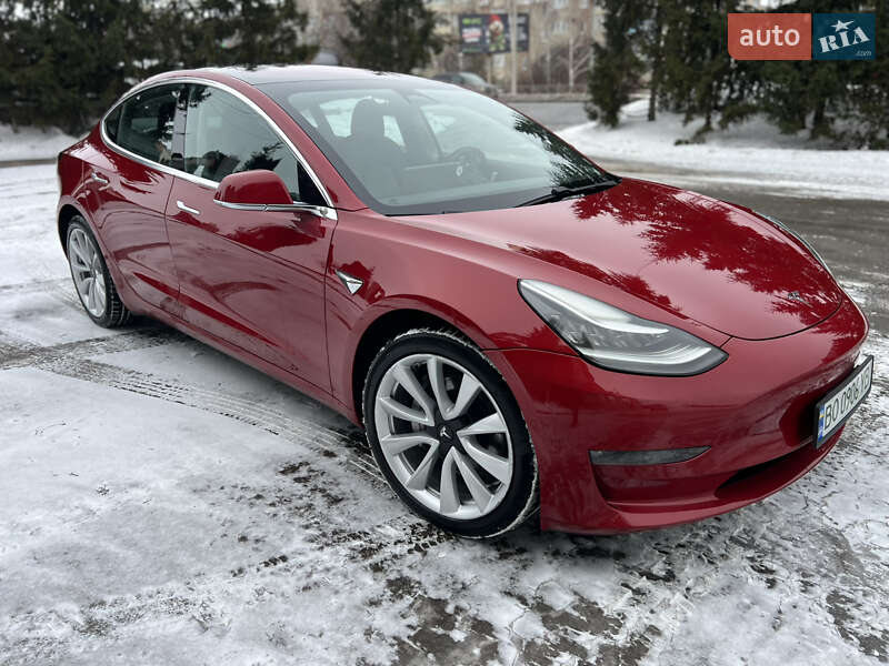 Седан Tesla Model 3 2018 в Тернополе фото 8 Седан Tesla Model 3 2018 в Тернополе