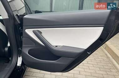 Седан Tesla Model 3 2020 в Харькове