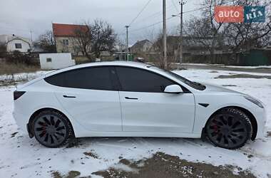 Седан Tesla Model 3 2022 в Одессе