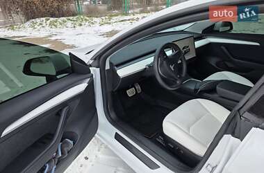 Седан Tesla Model 3 2022 в Одессе