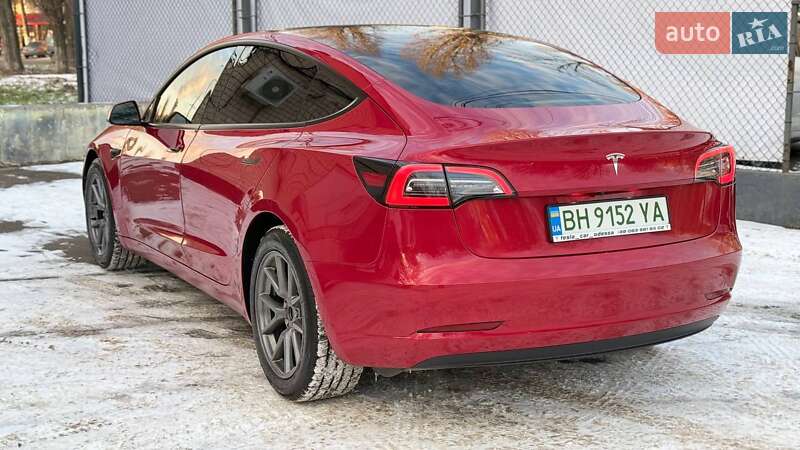 Седан Tesla Model 3 2022 в Одесі