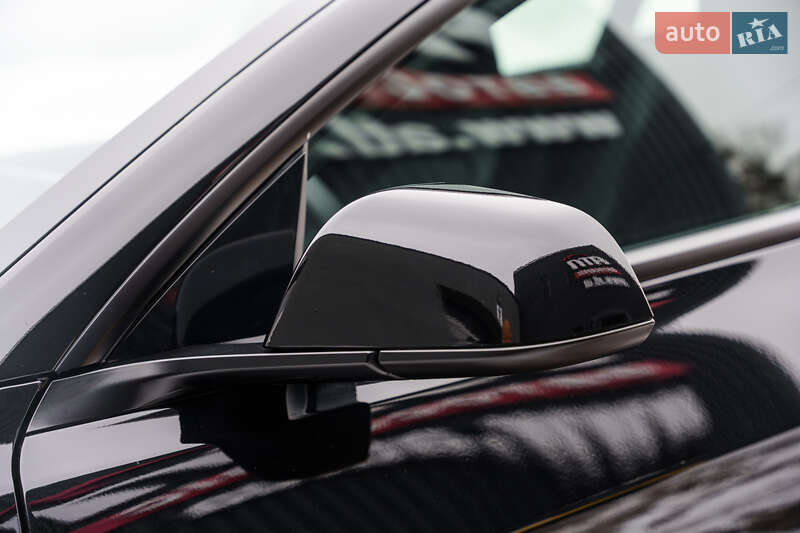 Седан Tesla Model 3 2025 в Києві фото 20 Седан Tesla Model 3 2025 в Києві