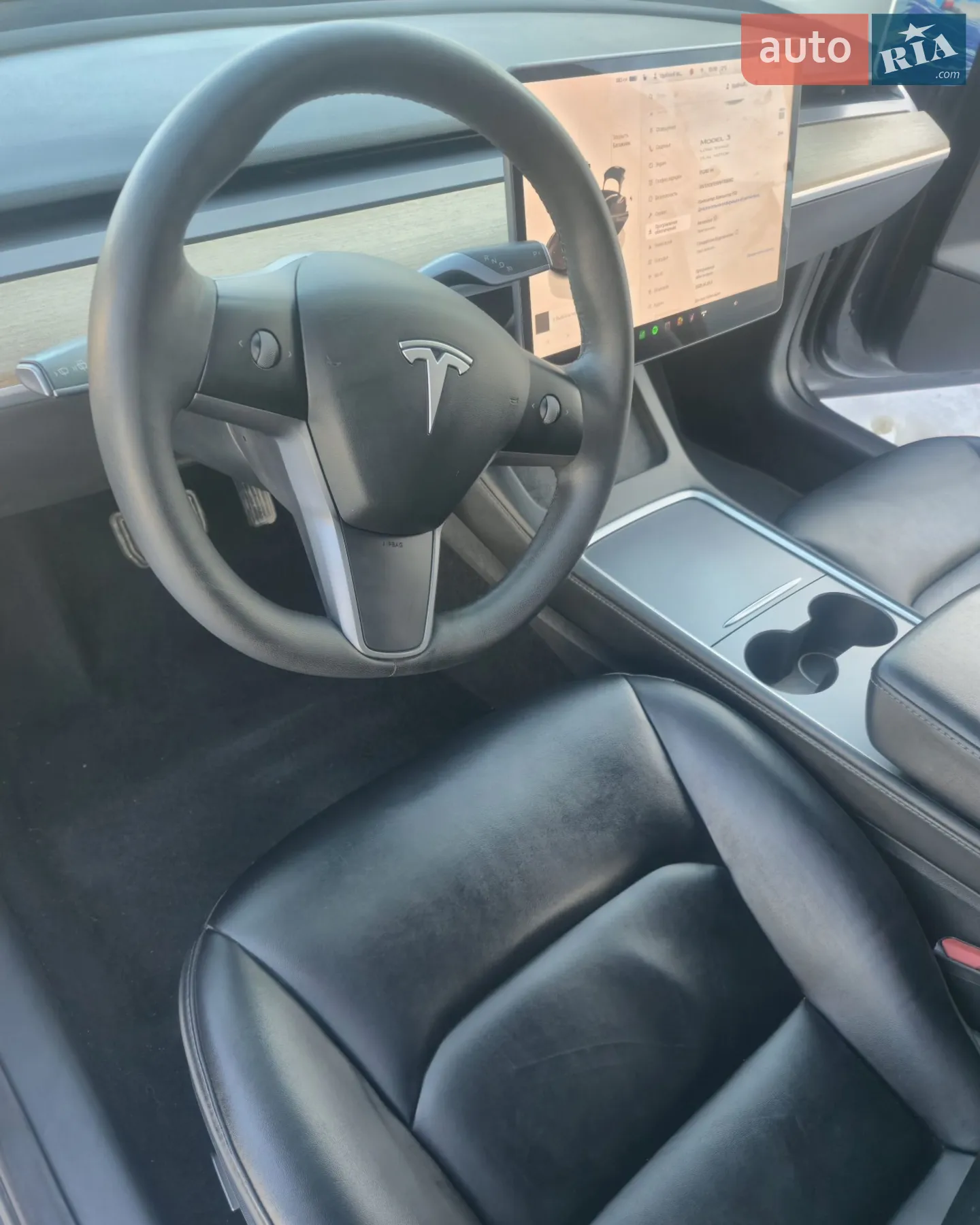 2022 Tesla Model 3 - мініатюра 10