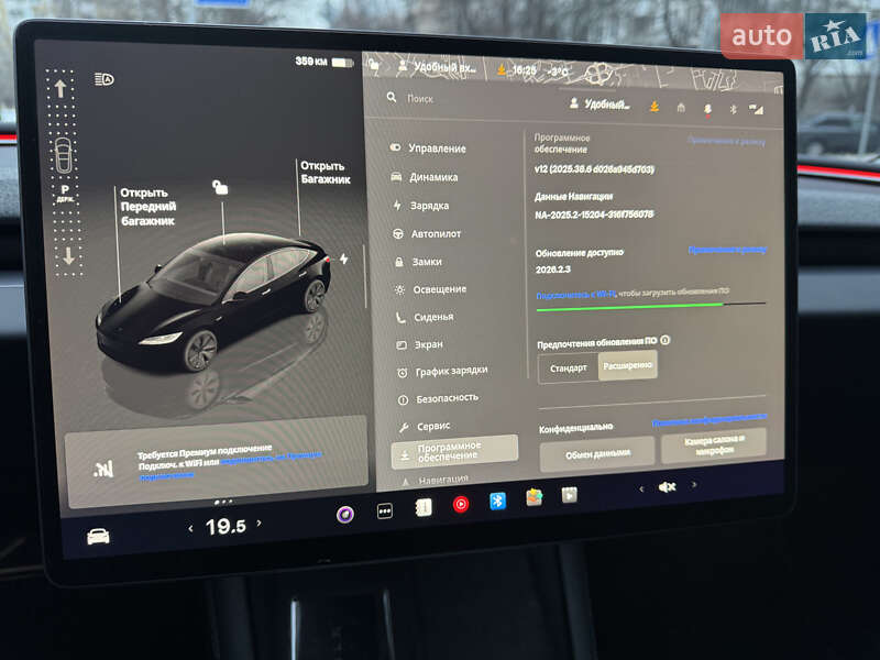 Седан Tesla Model 3 2024 в Києві