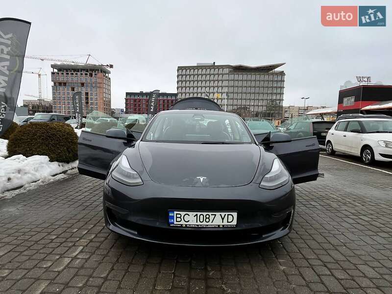 Седан Tesla Model 3 2022 в Львові фото 9 Седан Tesla Model 3 2022 в Львові