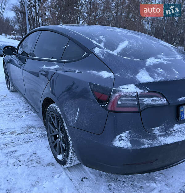 Седан Tesla Model 3 2020 в Борисполе