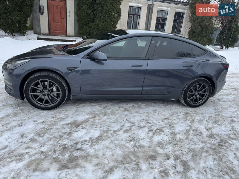 Седан Tesla Model 3 2019 в Староконстантинове