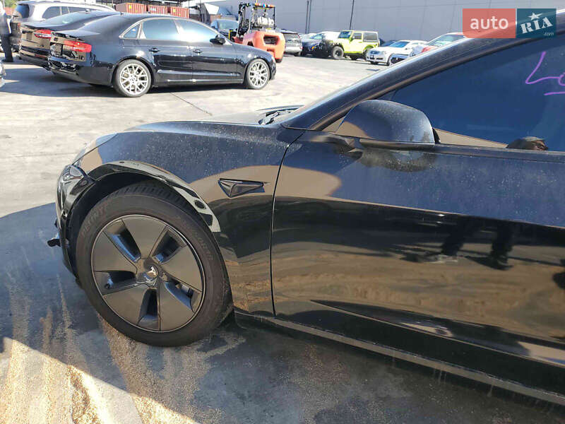Седан Tesla Model 3 2021 в Харькове