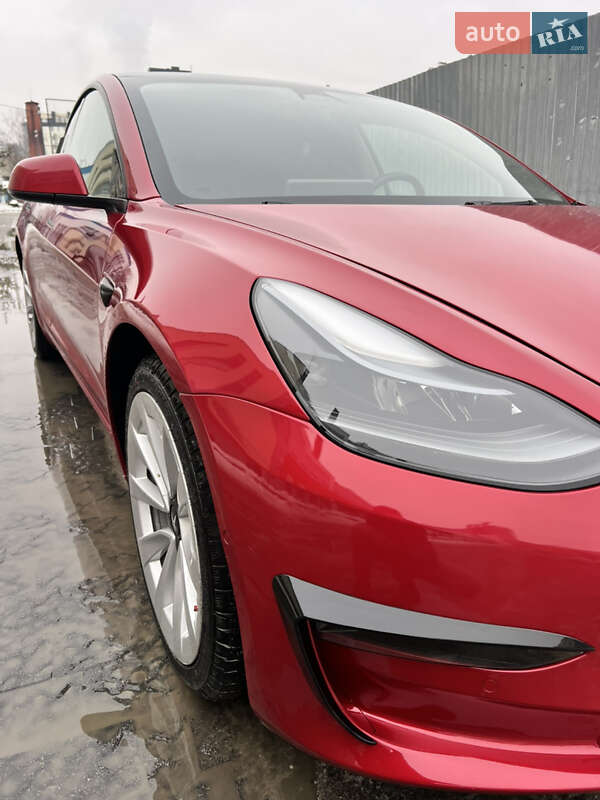 Седан Tesla Model 3 2022 в Львове фото 10 Седан Tesla Model 3 2022 в Львове