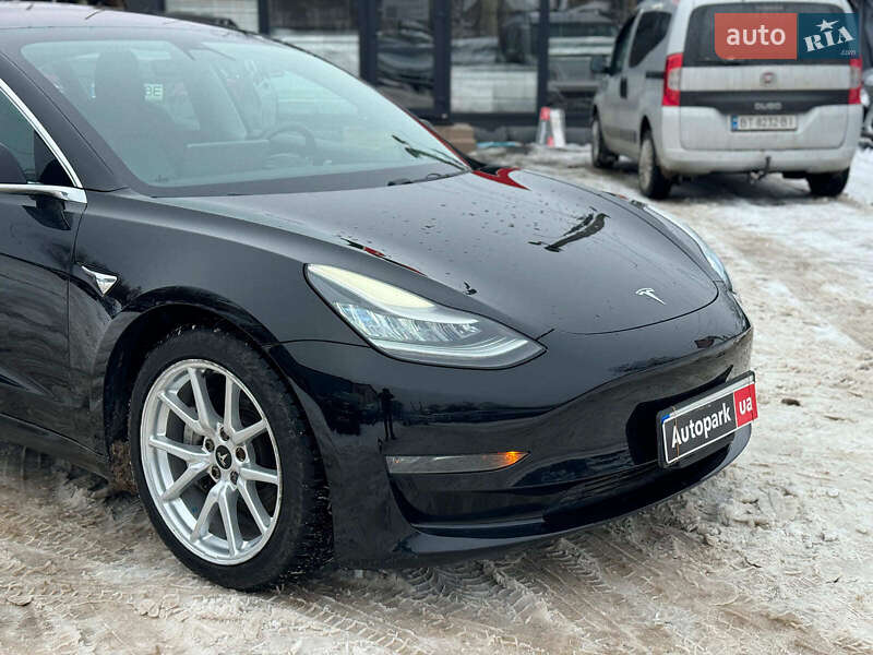 Седан Tesla Model 3 2018 в Вінниці фото 3 Седан Tesla Model 3 2018 в Вінниці