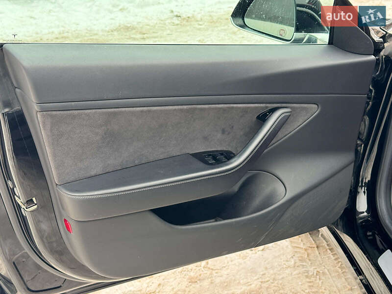 Седан Tesla Model 3 2018 в Вінниці фото 15 Седан Tesla Model 3 2018 в Вінниці