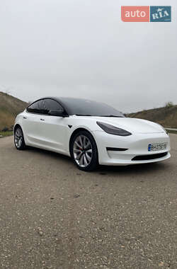 Седан Tesla Model 3 2019 в Одесі