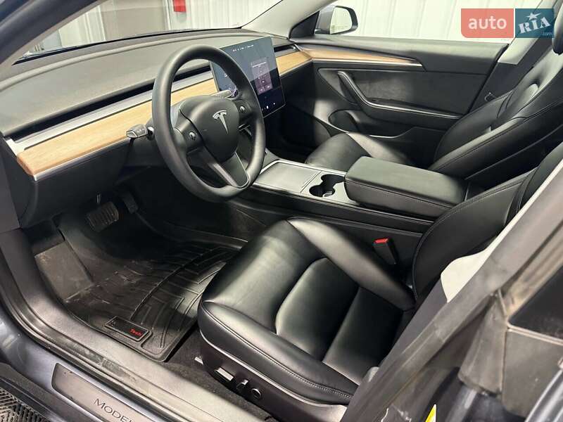 Седан Tesla Model 3 2021 в Львове фото 16 Седан Tesla Model 3 2021 в Львове