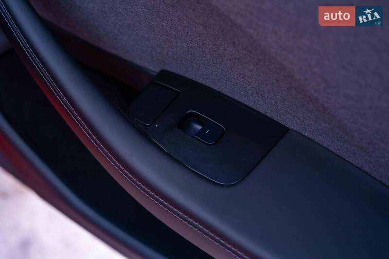 Седан Tesla Model 3 2024 в Хмельницком фото 101 Седан Tesla Model 3 2024 в Хмельницком