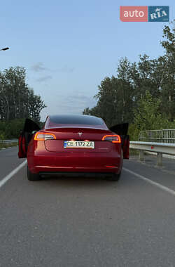 Седан Tesla Model 3 2018 в Новоселиці