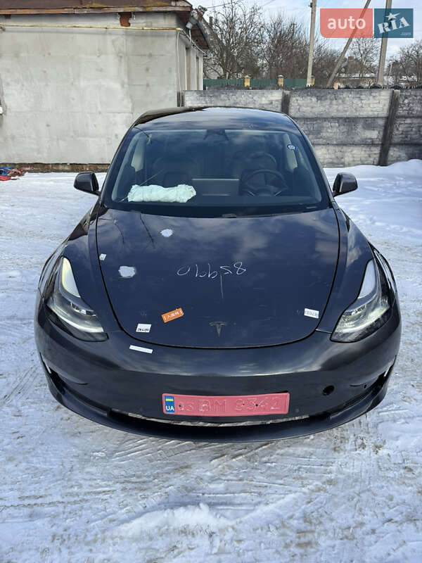 Седан Tesla Model 3 2021 в Луцьку