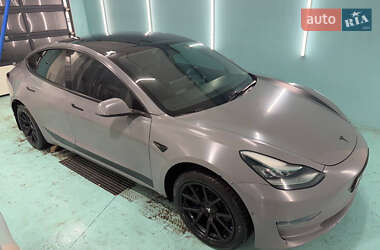 Седан Tesla Model 3 2018 в Киеве