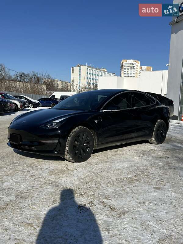 Седан Tesla Model 3 2020 в Харькове