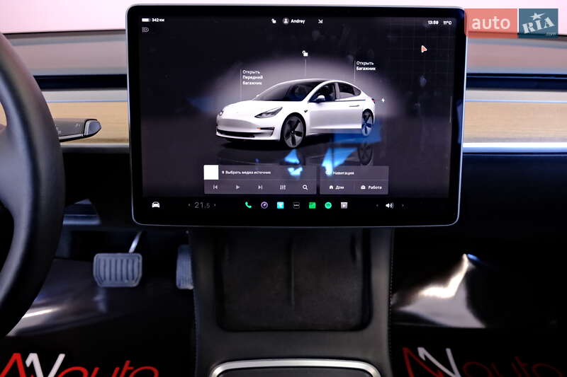 Седан Tesla Model 3 2022 в Одессе