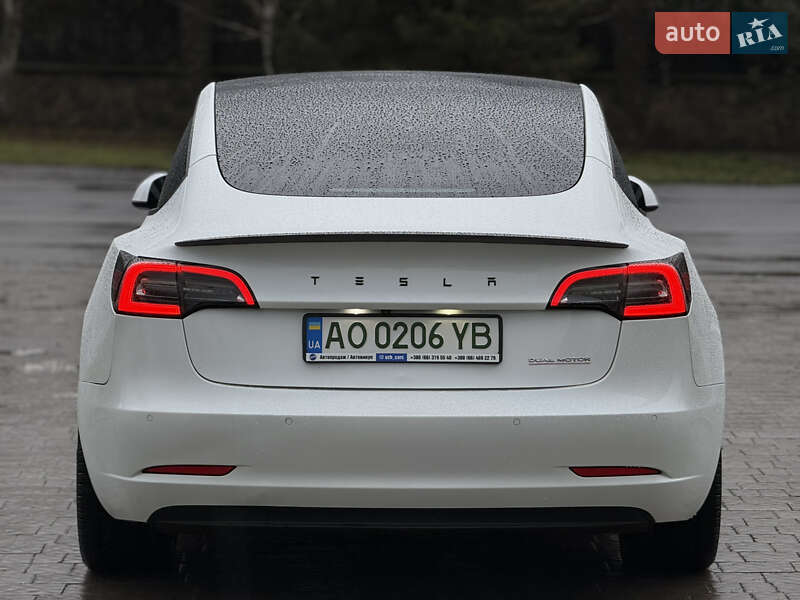 Седан Tesla Model 3 2021 в Ужгороде фото 10 Седан Tesla Model 3 2021 в Ужгороде