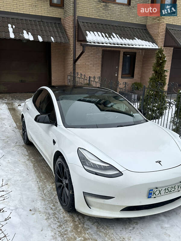 Седан Tesla Model 3 2020 в Харькове фото 2 Седан Tesla Model 3 2020 в Харькове