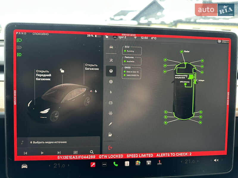Седан Tesla Model 3 2018 в Ивано-Франковске