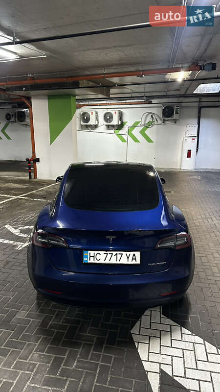 Седан Tesla Model 3 2020 в Львові фото 12 Седан Tesla Model 3 2020 в Львові