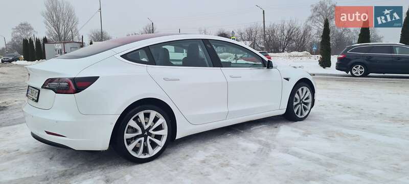 Седан Tesla Model 3 2017 в Нововолынске фото 19 Седан Tesla Model 3 2017 в Нововолынске