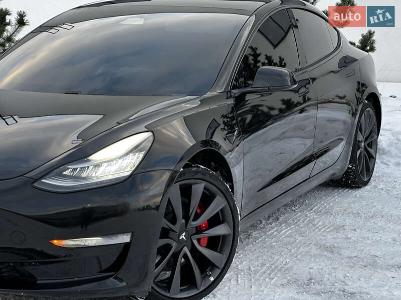 Седан Tesla Model 3 2019 в Луцке фото 2 Седан Tesla Model 3 2019 в Луцке
