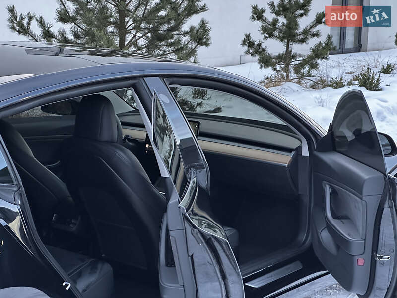 Седан Tesla Model 3 2019 в Луцке фото 38 Седан Tesla Model 3 2019 в Луцке