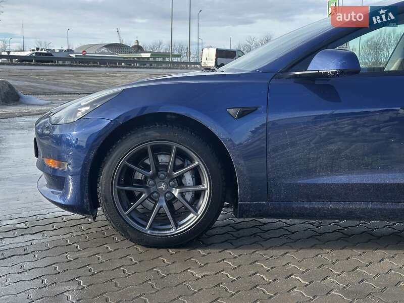 Седан Tesla Model 3 2022 в Львові фото 5 Седан Tesla Model 3 2022 в Львові