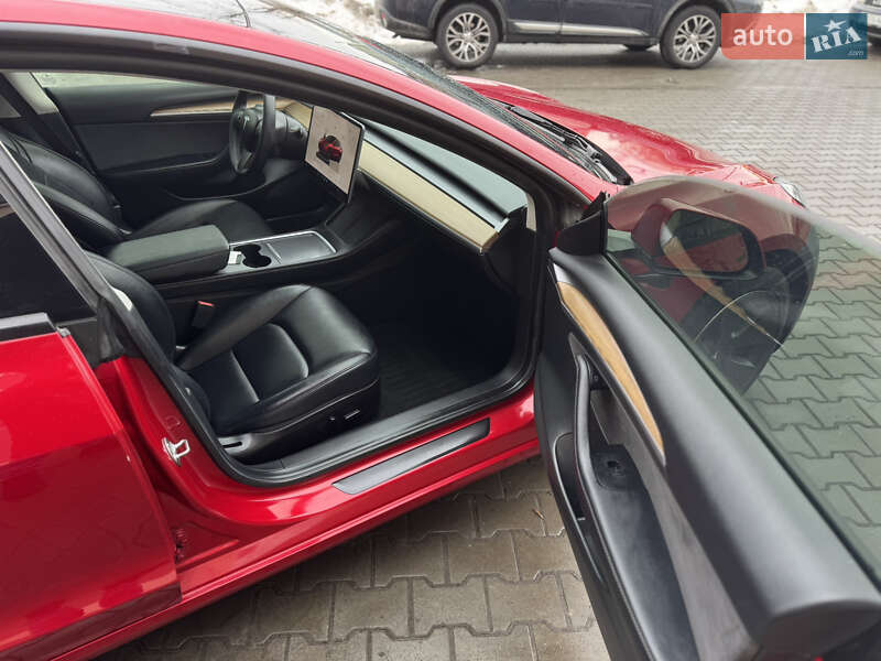 Седан Tesla Model 3 2022 в Луцьку фото 28 Седан Tesla Model 3 2022 в Луцьку