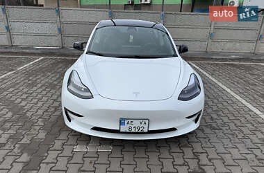 Седан Tesla Model 3 2020 в Кривому Розі