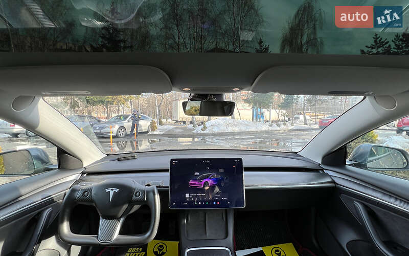 Седан Tesla Model 3 2022 в Львове