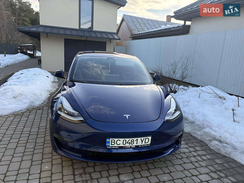 Седан Tesla Model 3 2018 в Львові фото 10 Седан Tesla Model 3 2018 в Львові