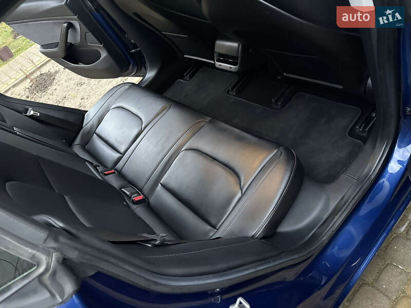 Седан Tesla Model 3 2018 в Львові фото 27 Седан Tesla Model 3 2018 в Львові