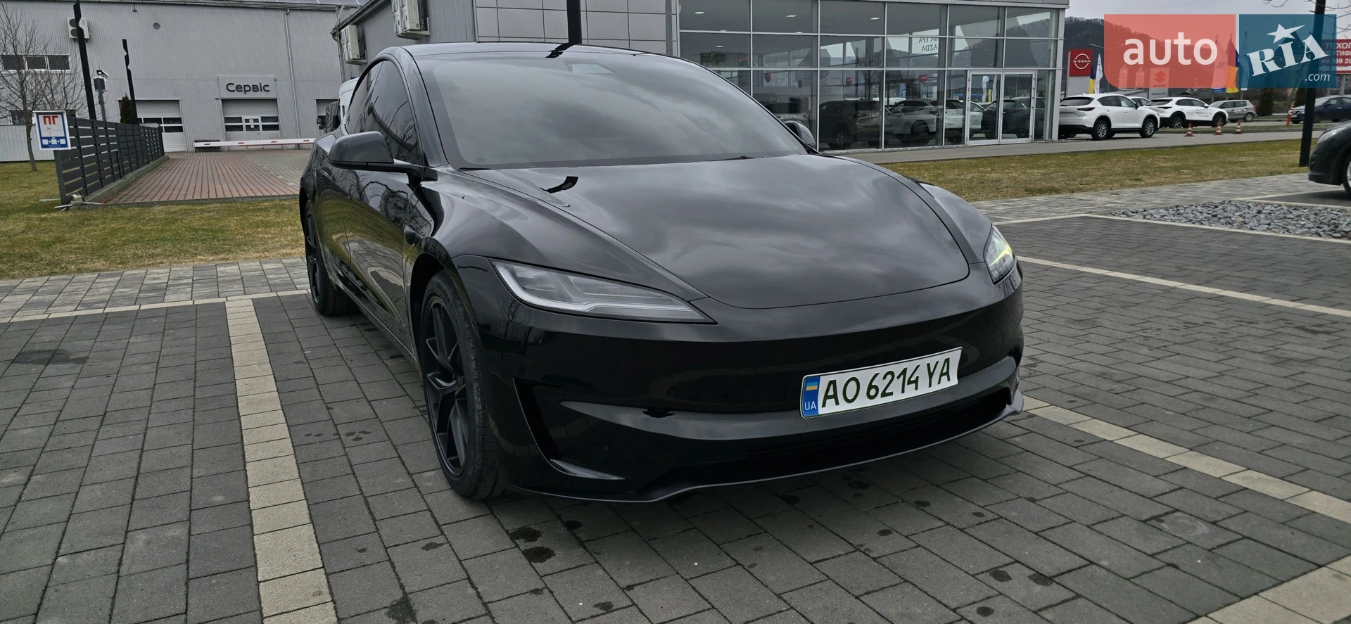 2025 Tesla Model 3 - мініатюра 14