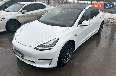 Седан Tesla Model 3 2019 в Луцке