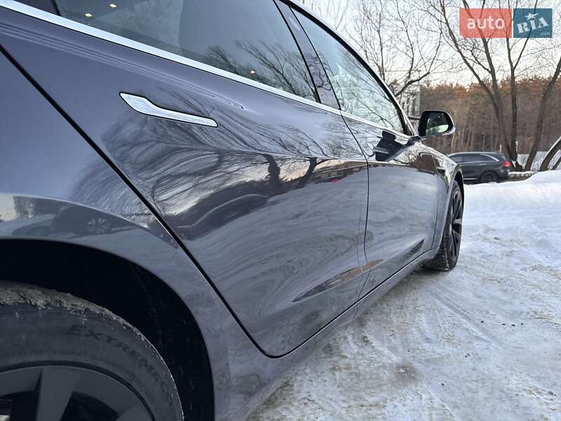 Седан Tesla Model 3 2019 в Львове фото 32 Седан Tesla Model 3 2019 в Львове
