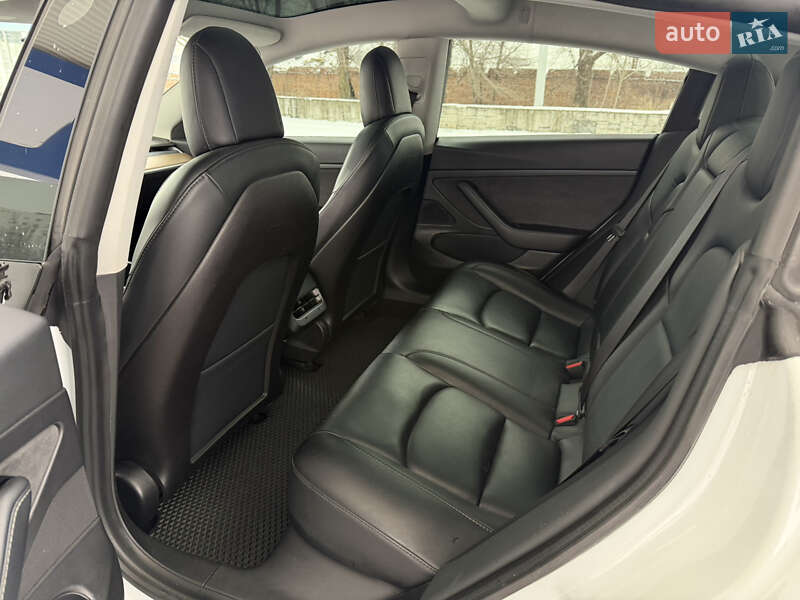 Седан Tesla Model 3 2020 в Запоріжжі фото 16 Седан Tesla Model 3 2020 в Запоріжжі