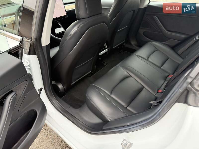 Седан Tesla Model 3 2018 в Києві фото 8 Седан Tesla Model 3 2018 в Києві