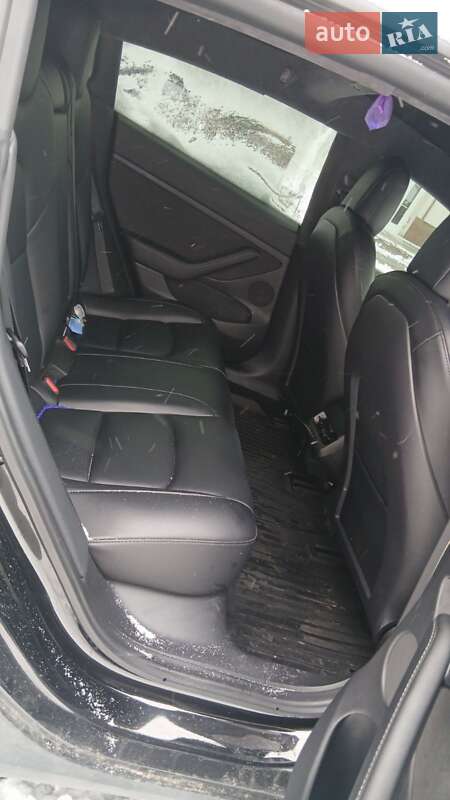 Седан Tesla Model 3 2021 в Киеве фото 9 Седан Tesla Model 3 2021 в Киеве